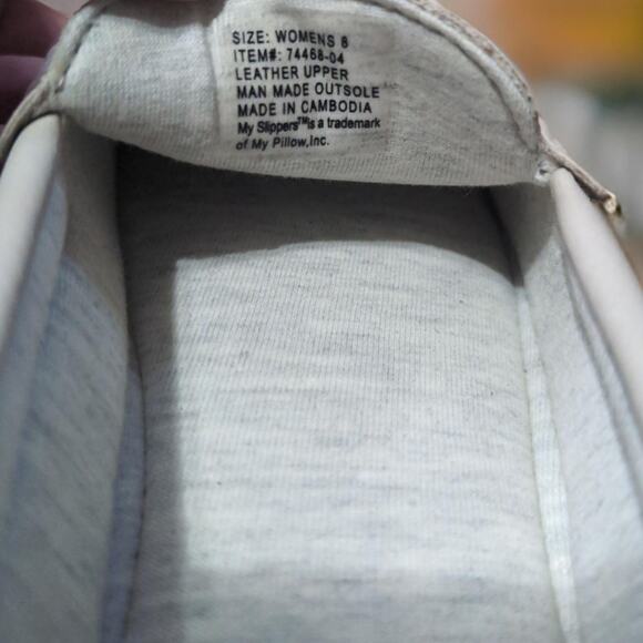 My Pillow My Slippers Leather Slip On Womens Memory Foam, Beach Beige Size 8 - Picture 3 of 4